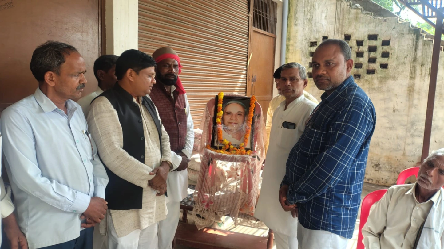 जाति को जमात में बदलने के लिए आजीवन संघर्ष करते रहे कांशीराम: लौटनराम निषाद