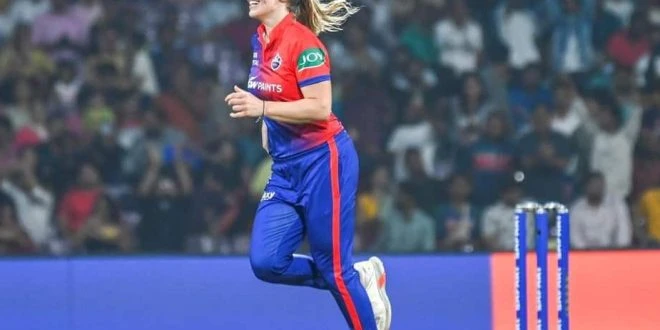 WPL में पांच विकेट लेने वाली तारा नॉरिस अब मुंबई इंडियंस के खेमे में शामिल, डेब्यू में बिखेरा था जलवा