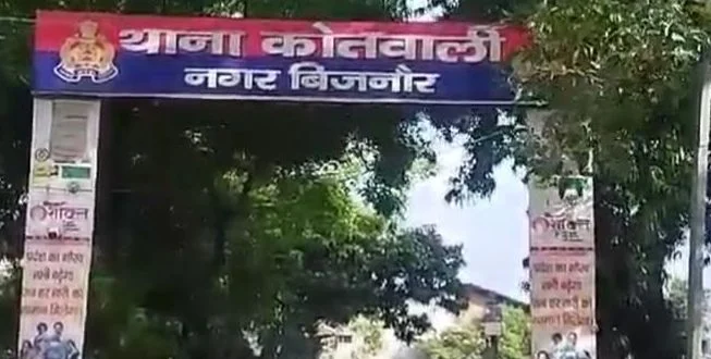 बिजनौर में 10 लाख के पटाखे लेकर फरार होने का आरोप, तीन लोगों पर केस दर्ज