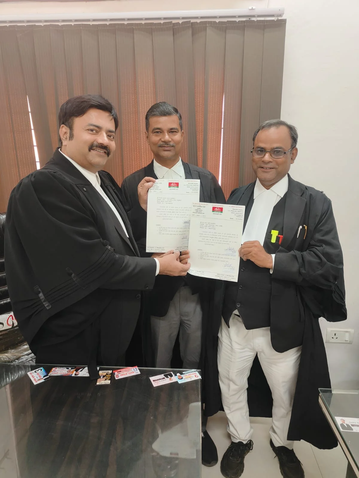 सपा अधिवक्ता सभा में दिनेश कुमार यादव और प्रेम चंदा वर्मा को मिली राष्ट्रीय जिम्मेदारी, लखनऊ में हुआ जोरदार स्वागत