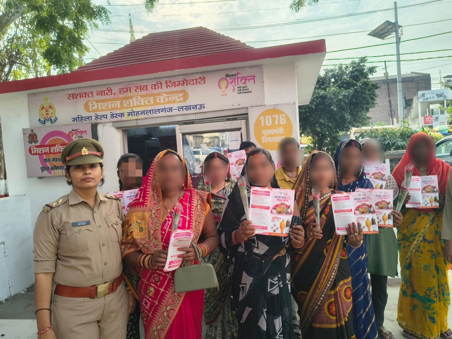 लखनऊ में मिशन शक्ति से महिला सुरक्षा तक, दक्षिणी जोन में पुलिस अलर्ट! मोहनलालगंज में महिलाओं से फीडबैक, वृंदावन योजना में VVIP सुरक्षा का निरीक्षण
