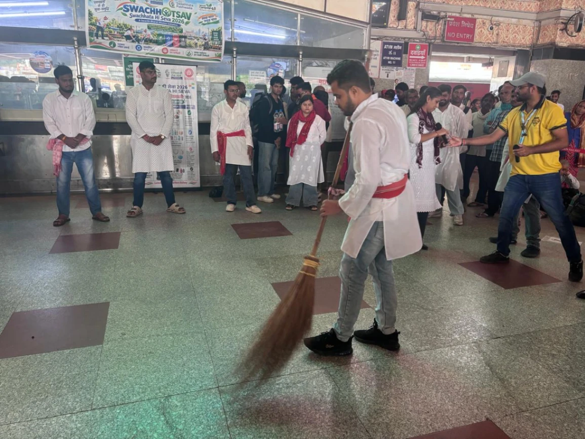 स्वच्छता ही सेवा अभियान के तहत किया नुक्कड़ नाटक