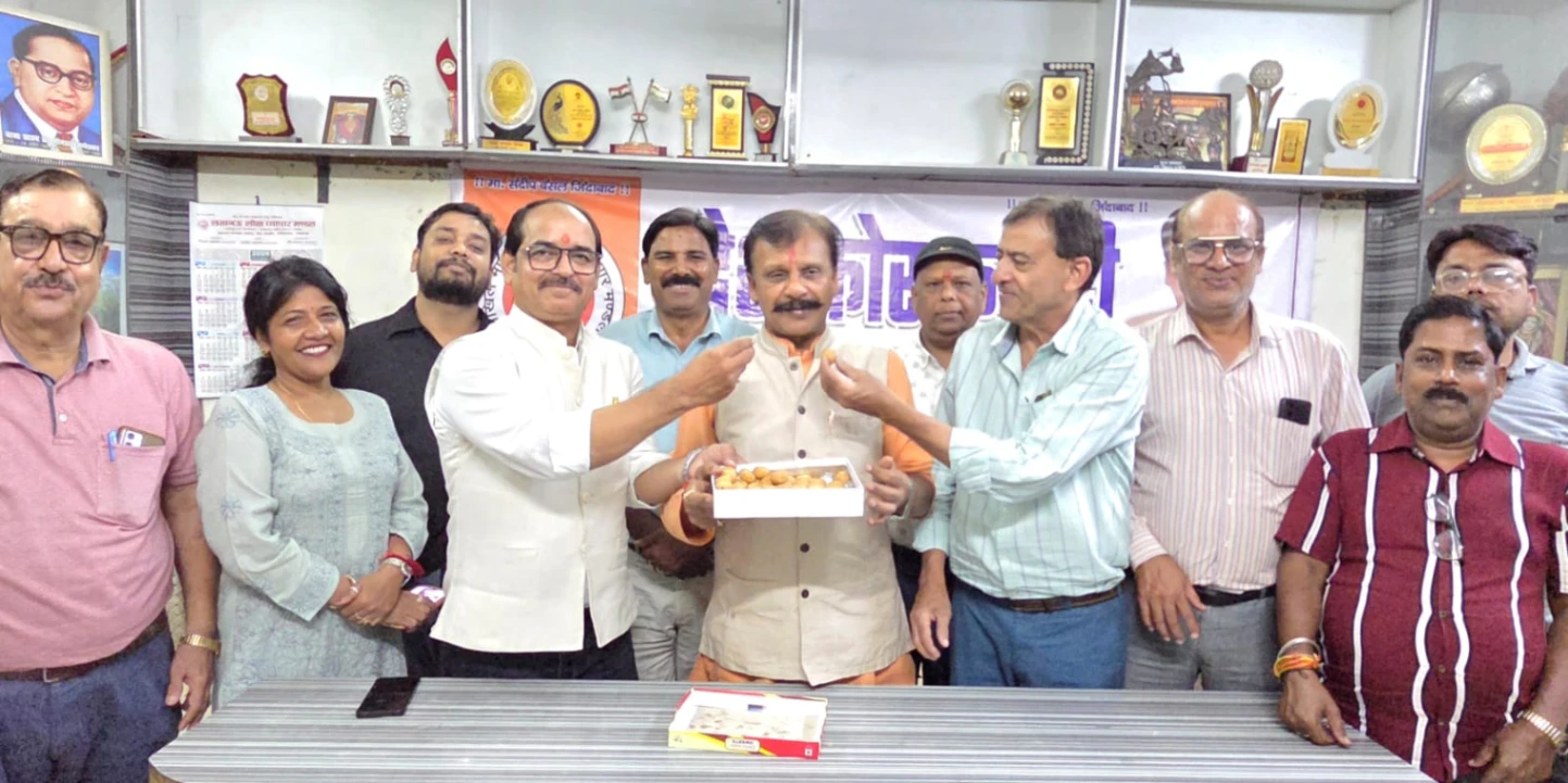 व्यापारियों को बड़ी राहत! 15 अक्टूबर से UPI पर MDR लगाने का फैसला स्थगित, अखिल भारतीय उद्योग व्यापार मंडल ने जताया आभार